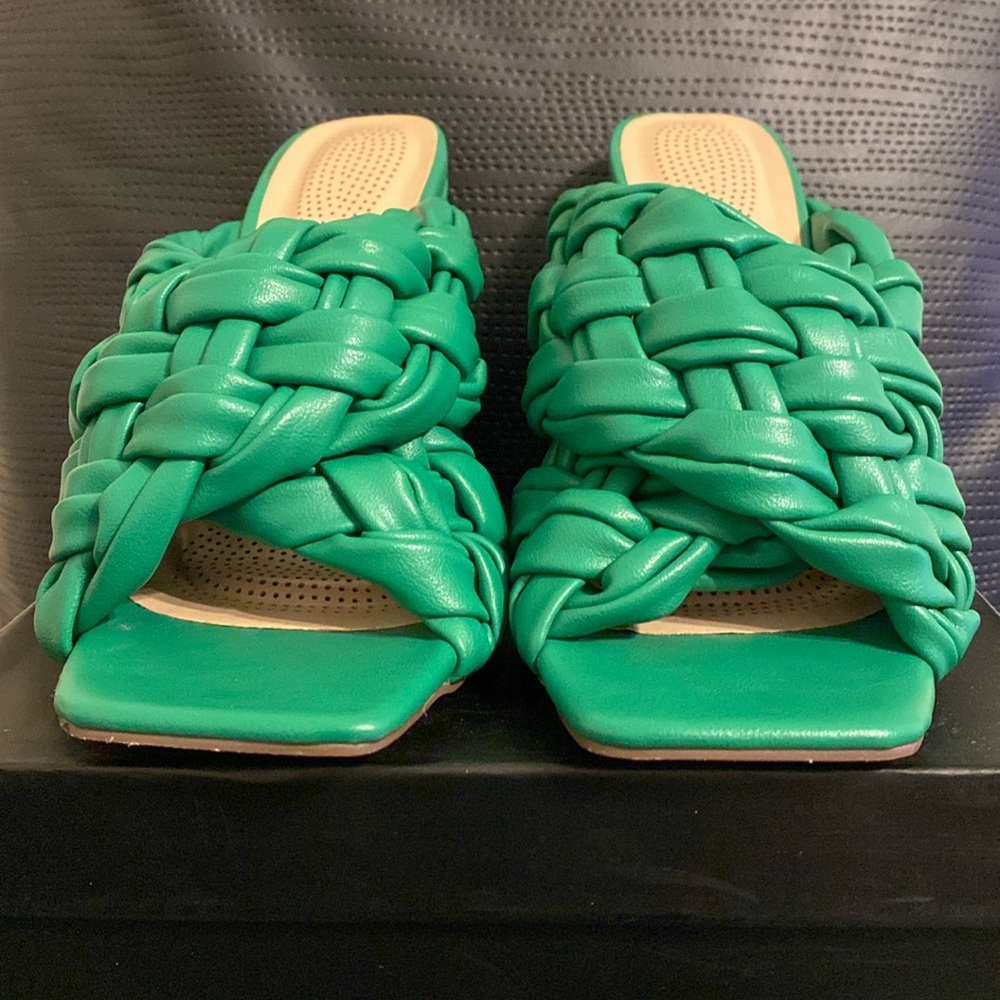 Azalea Wang Green Heels